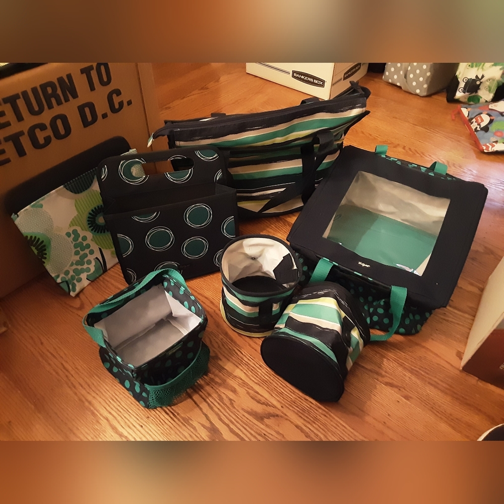 7-piece Thirty-One Bundle